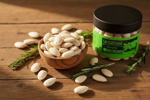 Almendras Sour Cream lifestyle