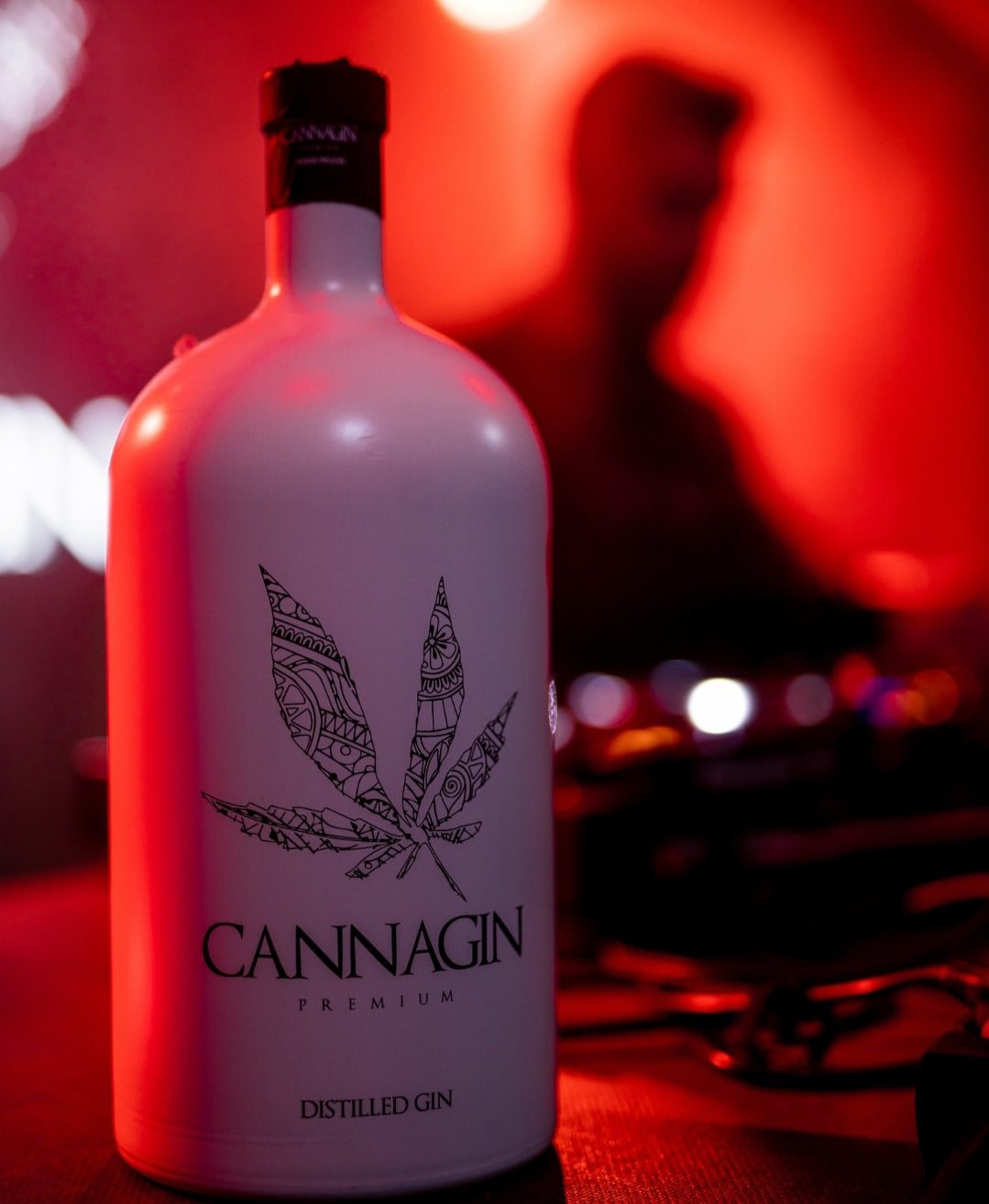 LA_GINEBRA_PARA_LAS_NOCHES_DE_FIESTA